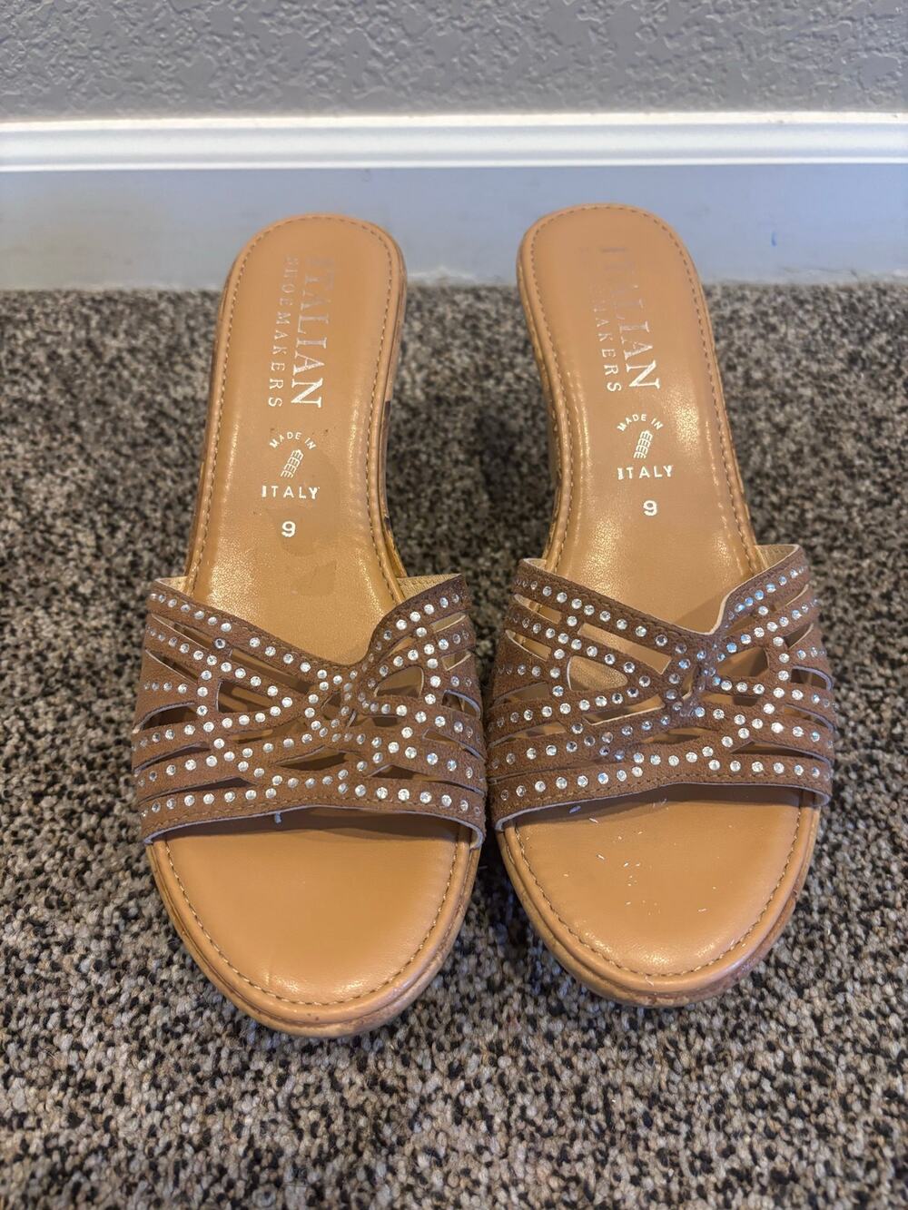 Italian Shoemakers Women's Size 9 Slide Sandals Rhinestone Accent